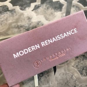 Anastasia Beverly Hills Modern Renaissance